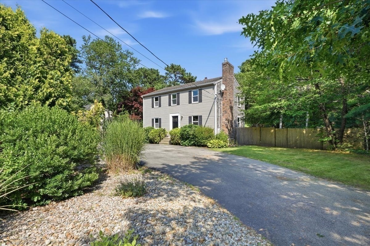 106 Bourne Rd Property Photo 2