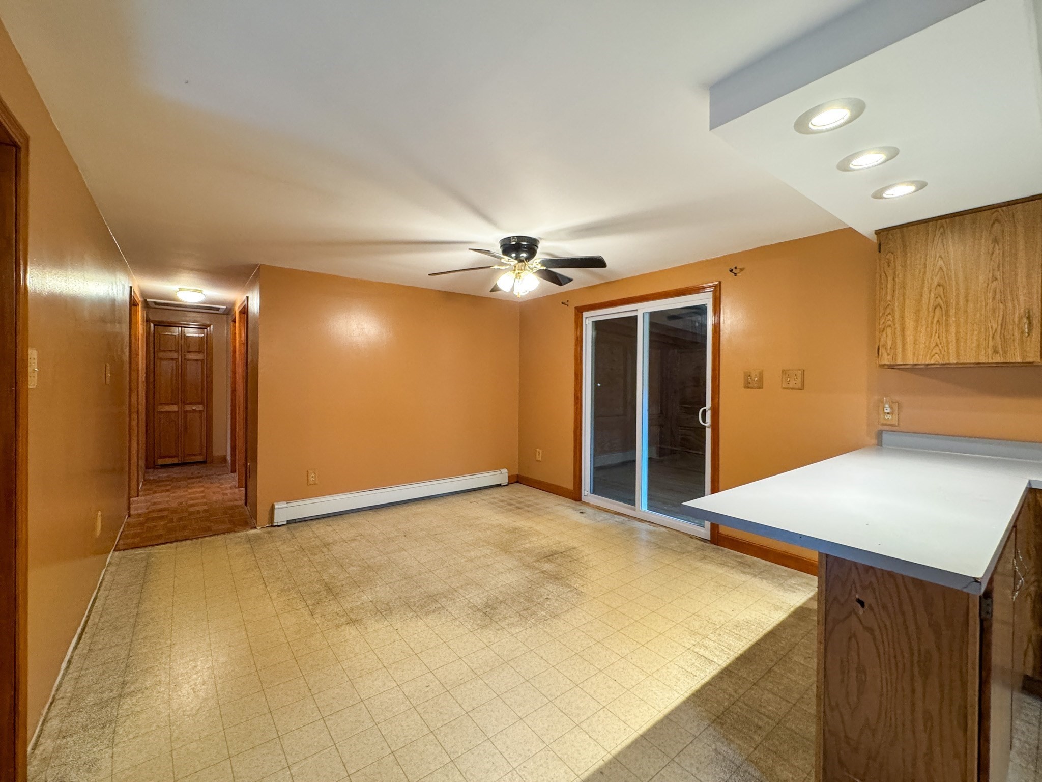 27 Treetop Way Property Photo 8