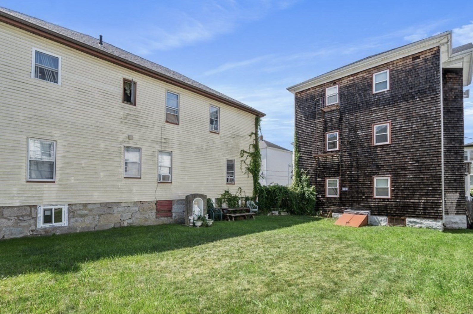 231 County St Property Photo 32