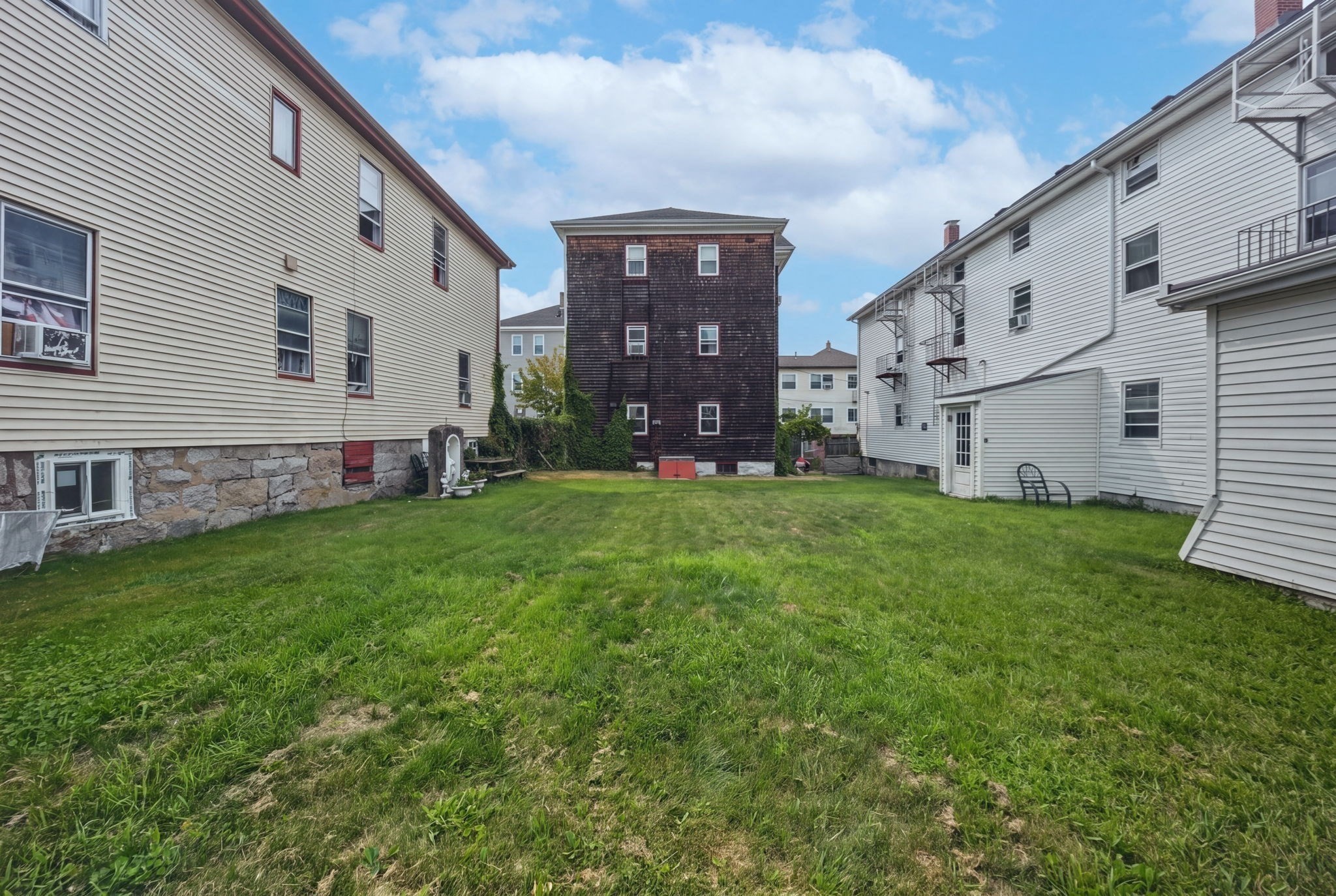 231 County St Property Photo 36
