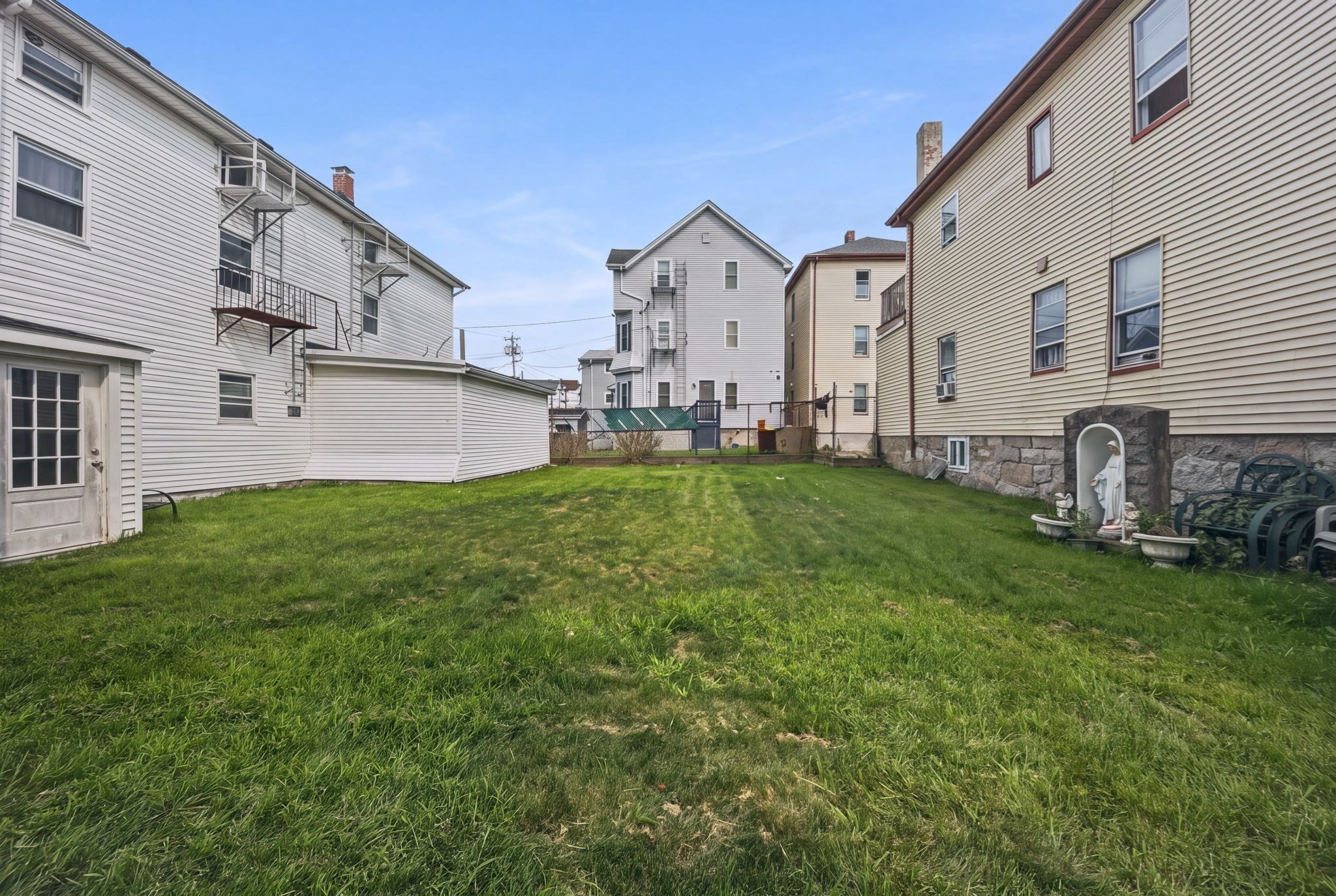 231 County St Property Photo 38