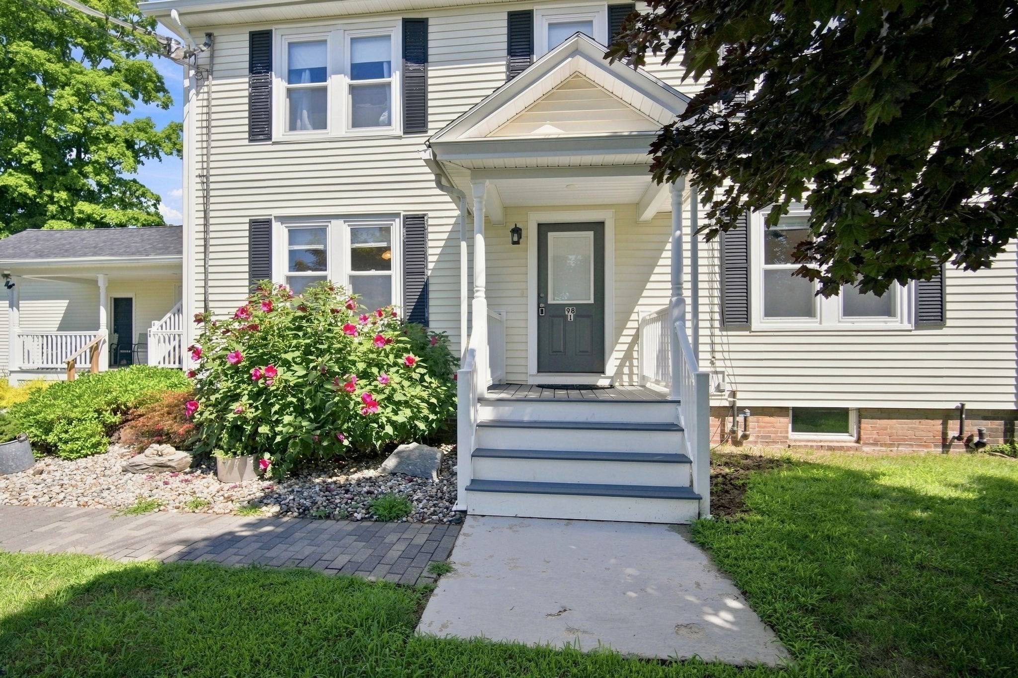 98 Stockbridge Rd Property Photo 5