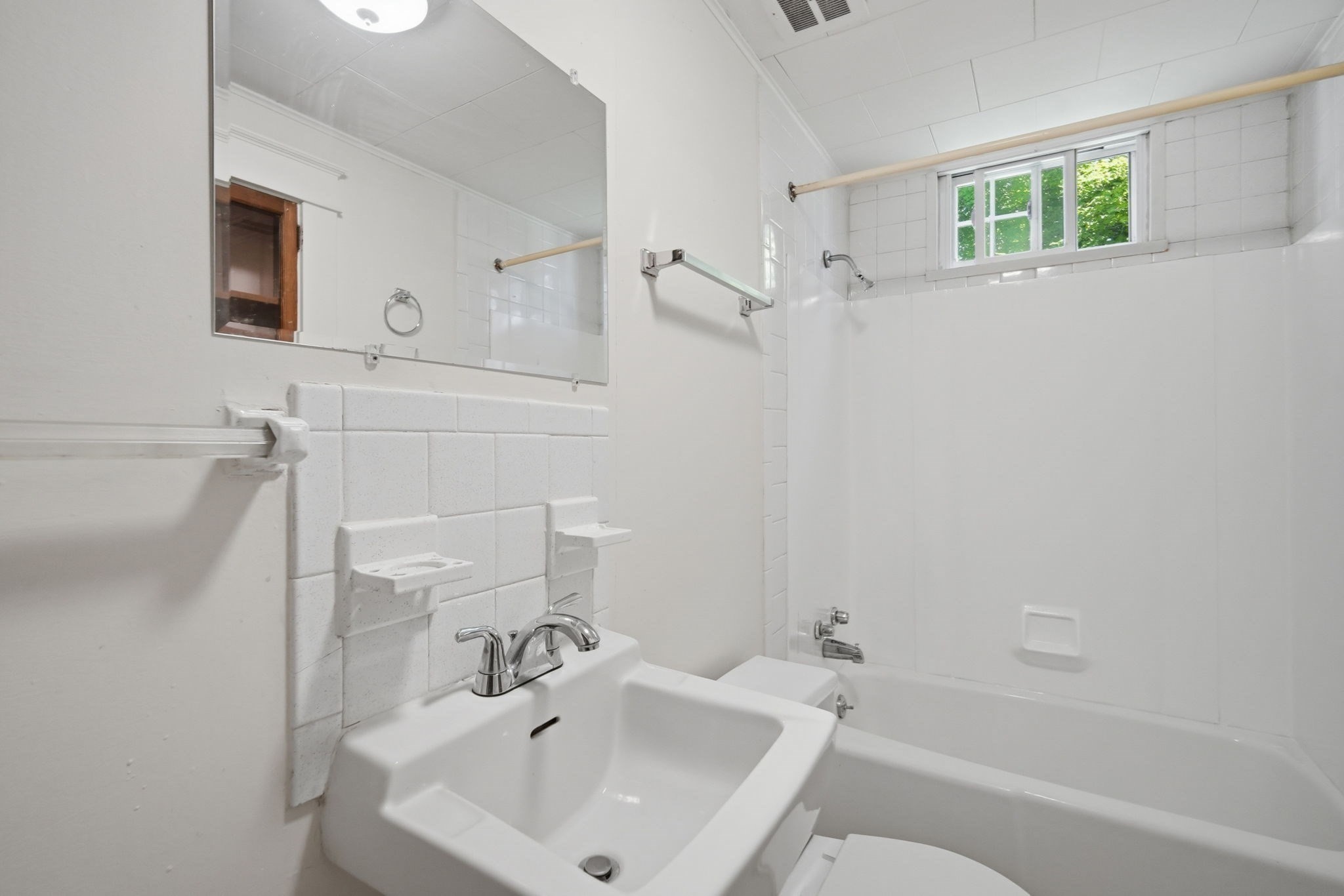 98 Stockbridge Rd Property Photo 23