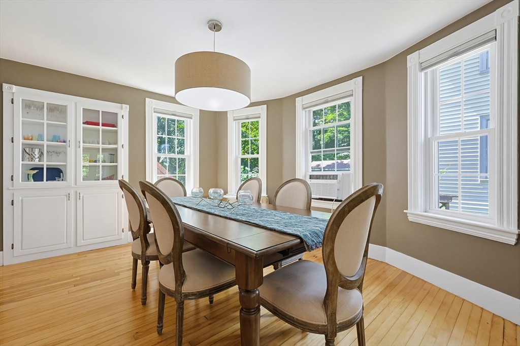 9 Parmenter Ave Property Photo 8