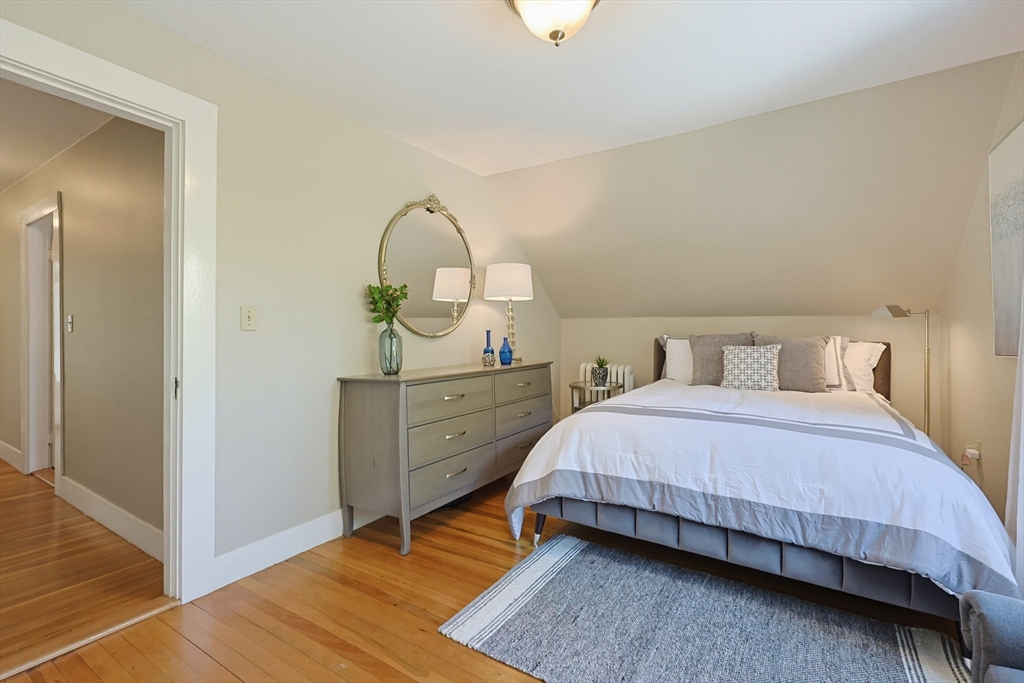 9 Parmenter Ave Property Photo 14