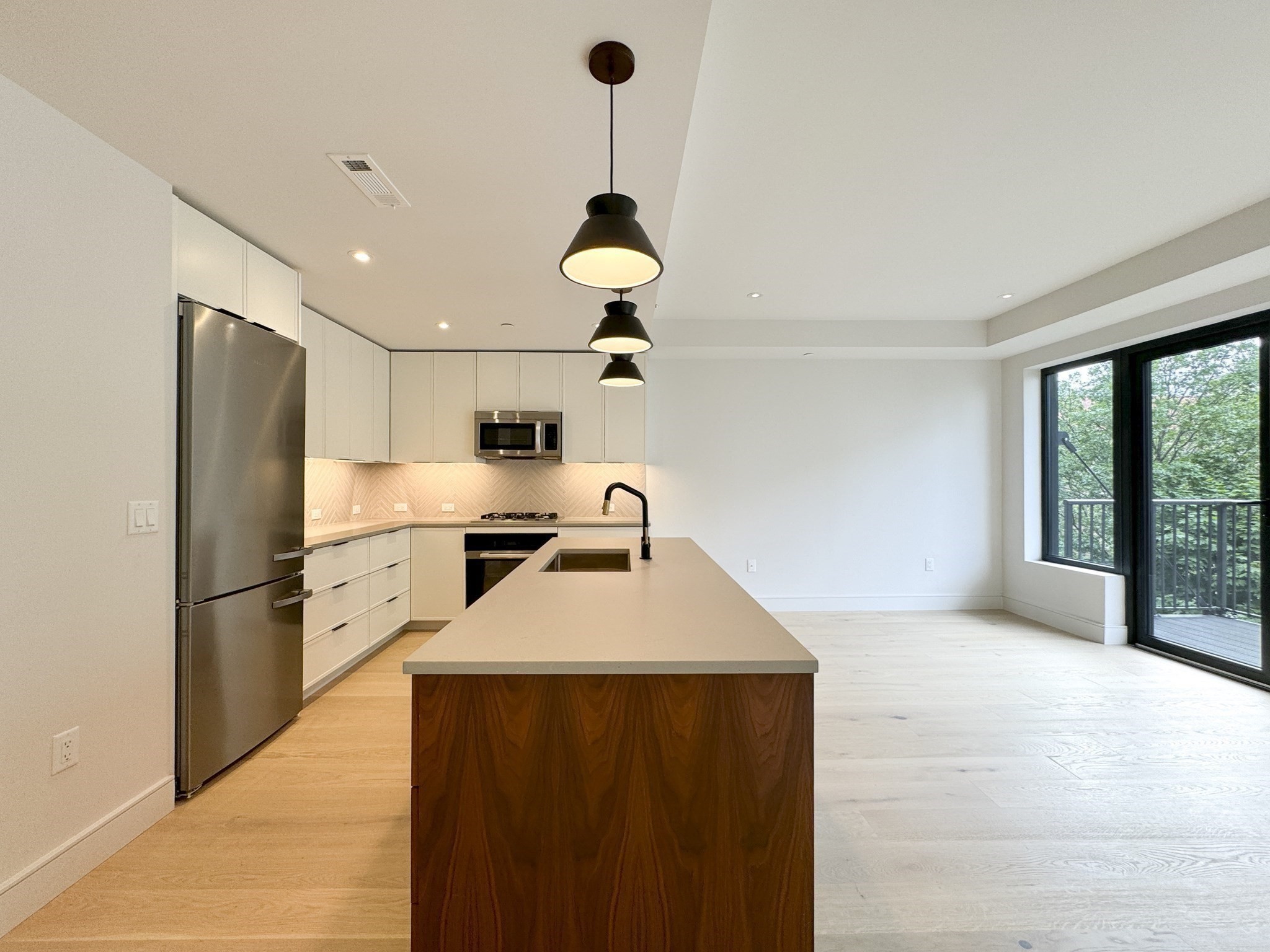 1 Nevins Hill Way # 406 Property Photo 9