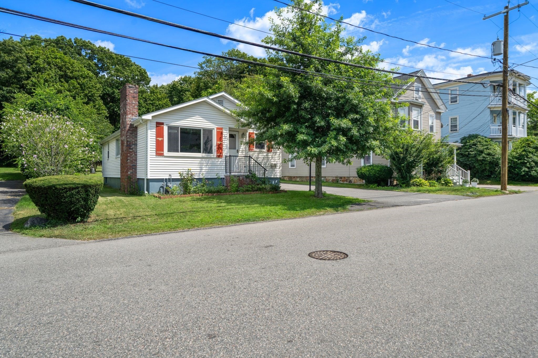33 Cross St Property Photo 1