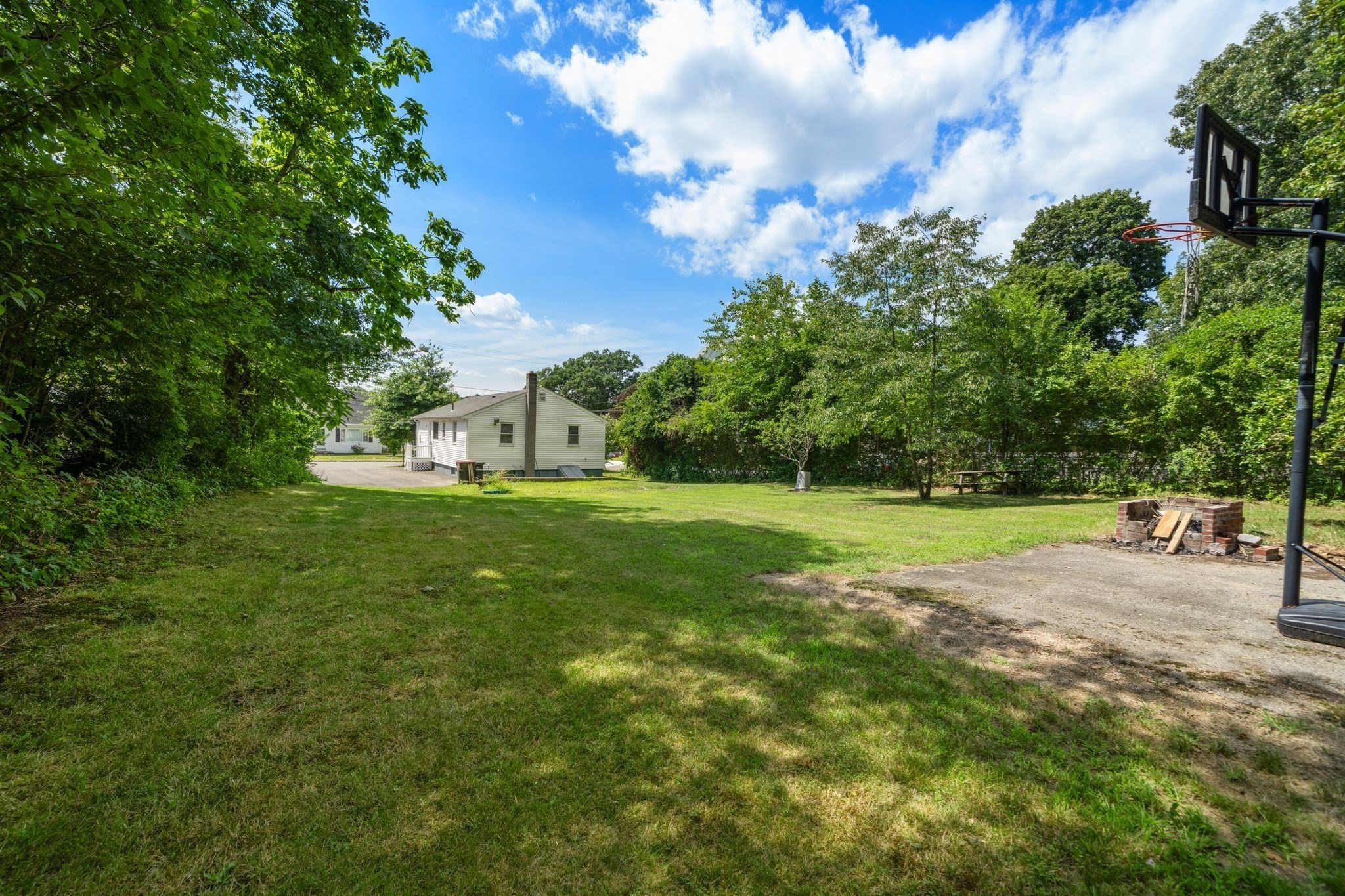 33 Cross St Property Photo 27