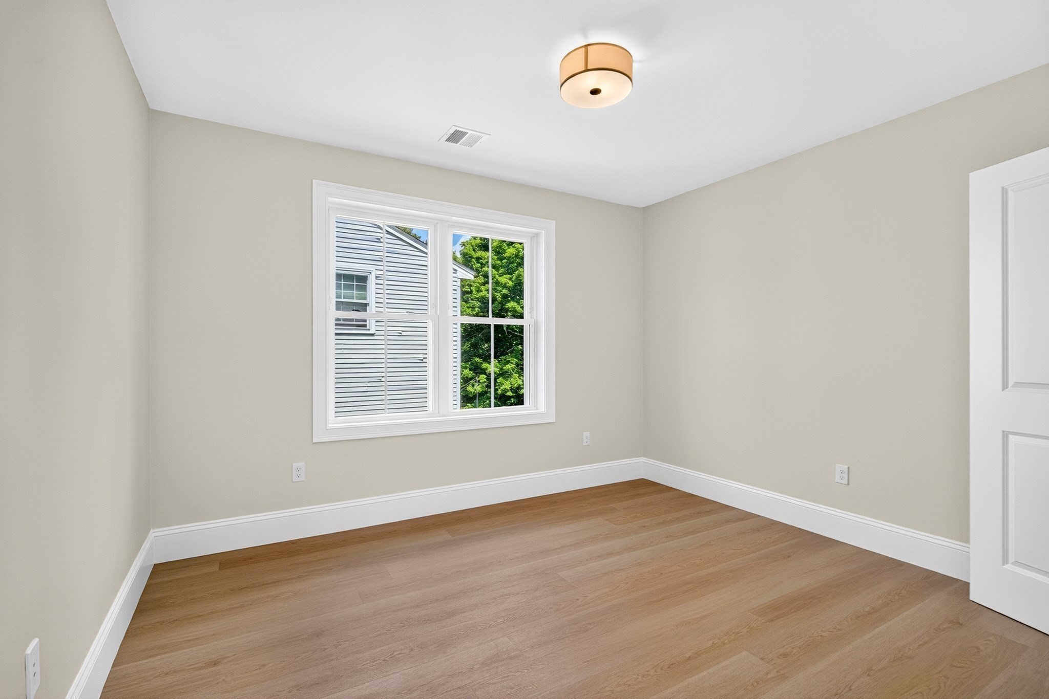 15 Milner Street Property Photo 17