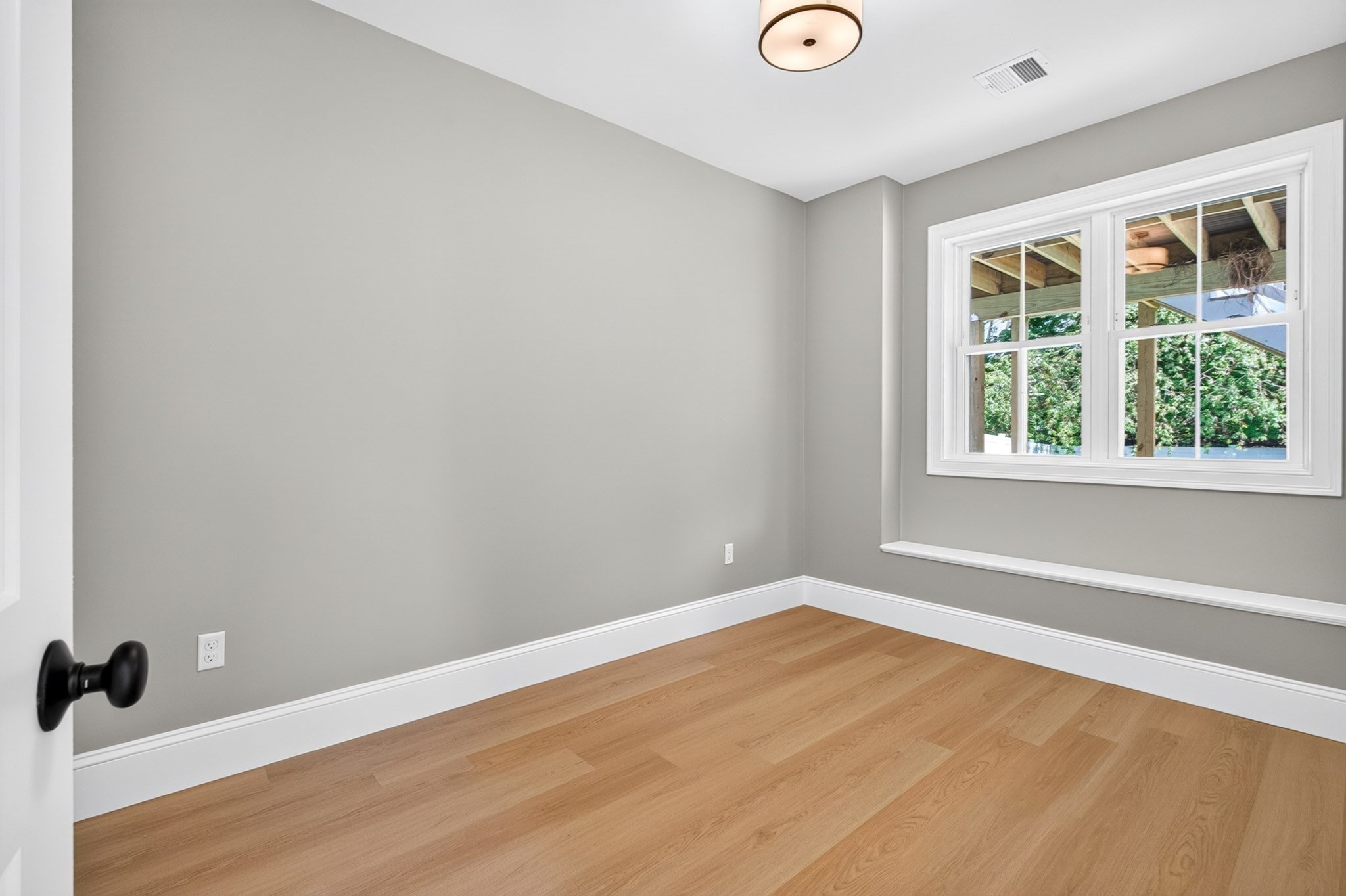 15 Milner Street Property Photo 35