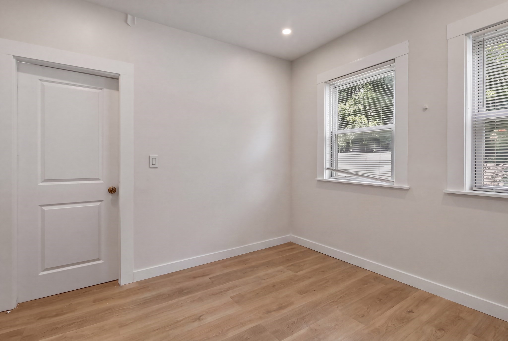 311 North Harvard # 1 Property Photo 16