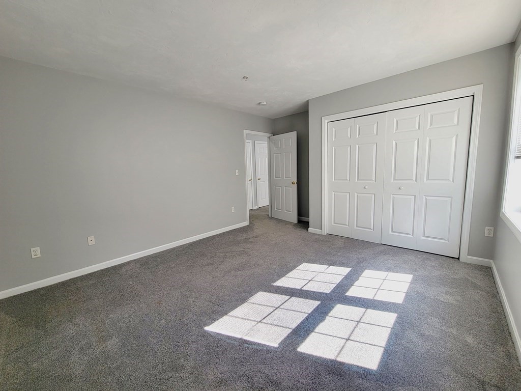 70 Oak Street Extension # 3e Property Photo 13