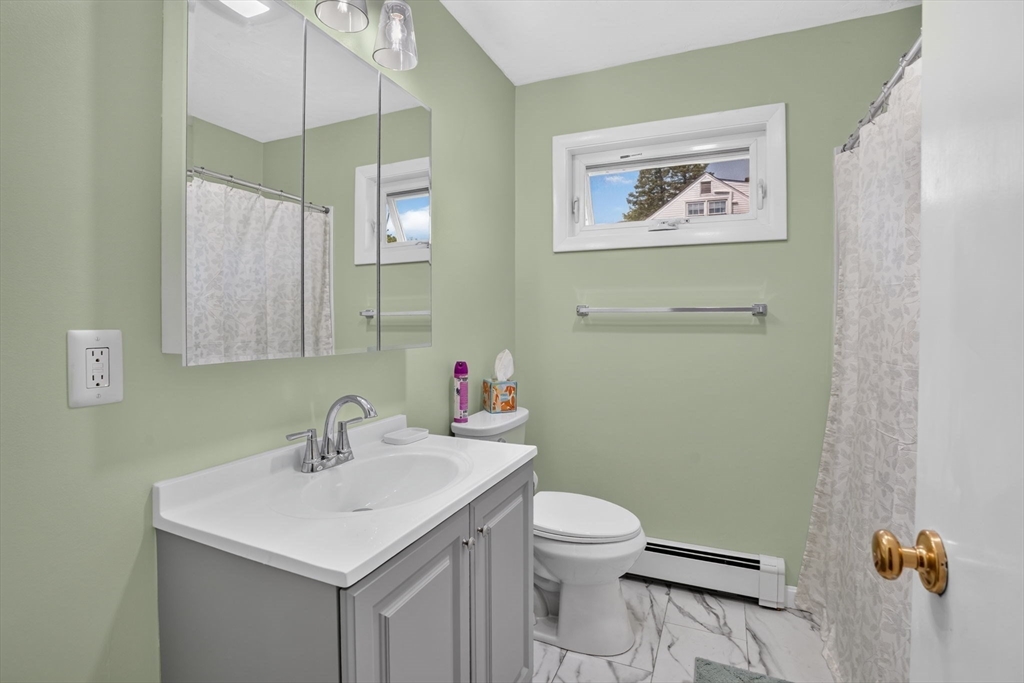 221 Rochambeau St Property Photo 15