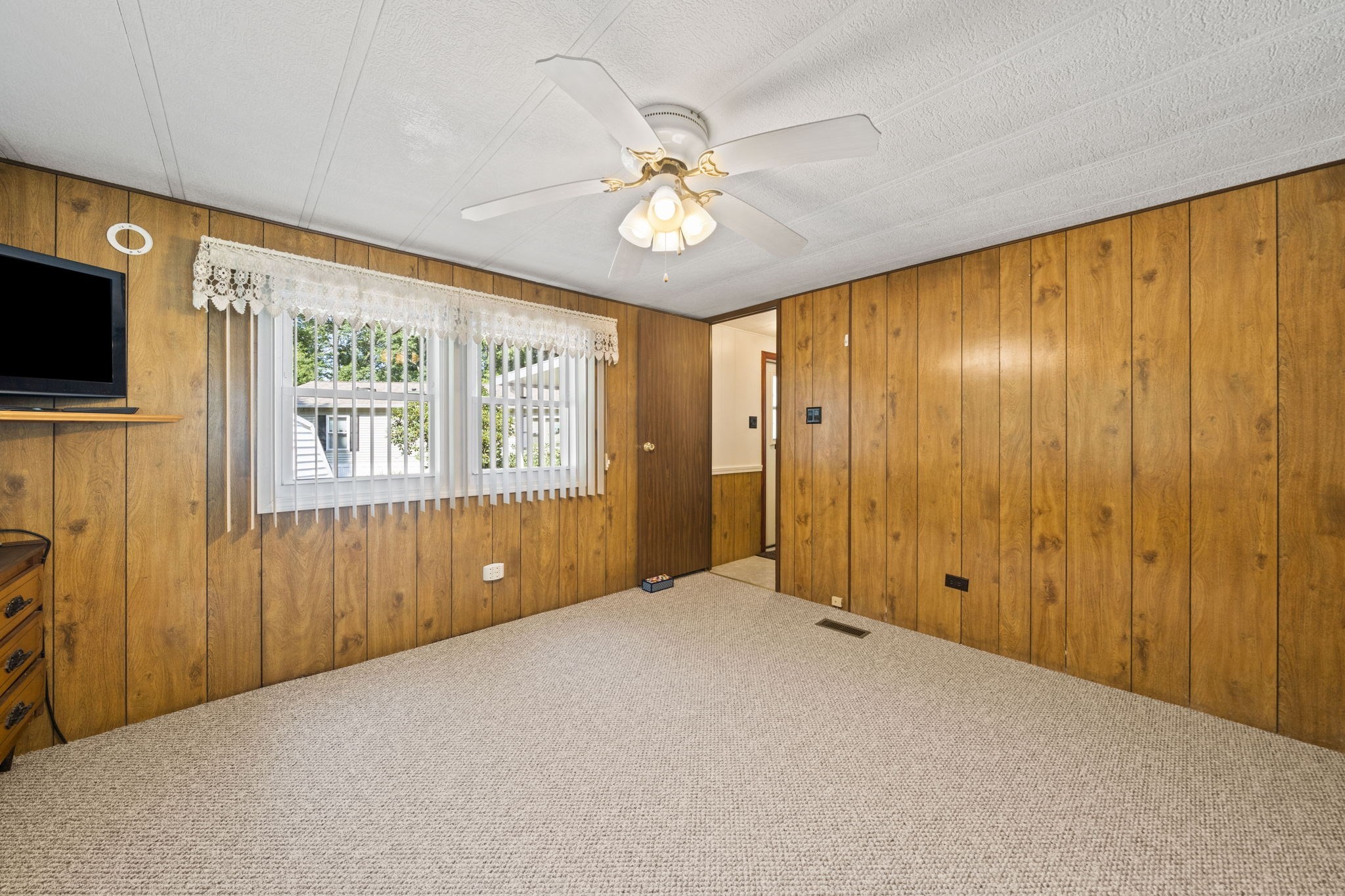 37-3 South Meadow Village Property Photo 14