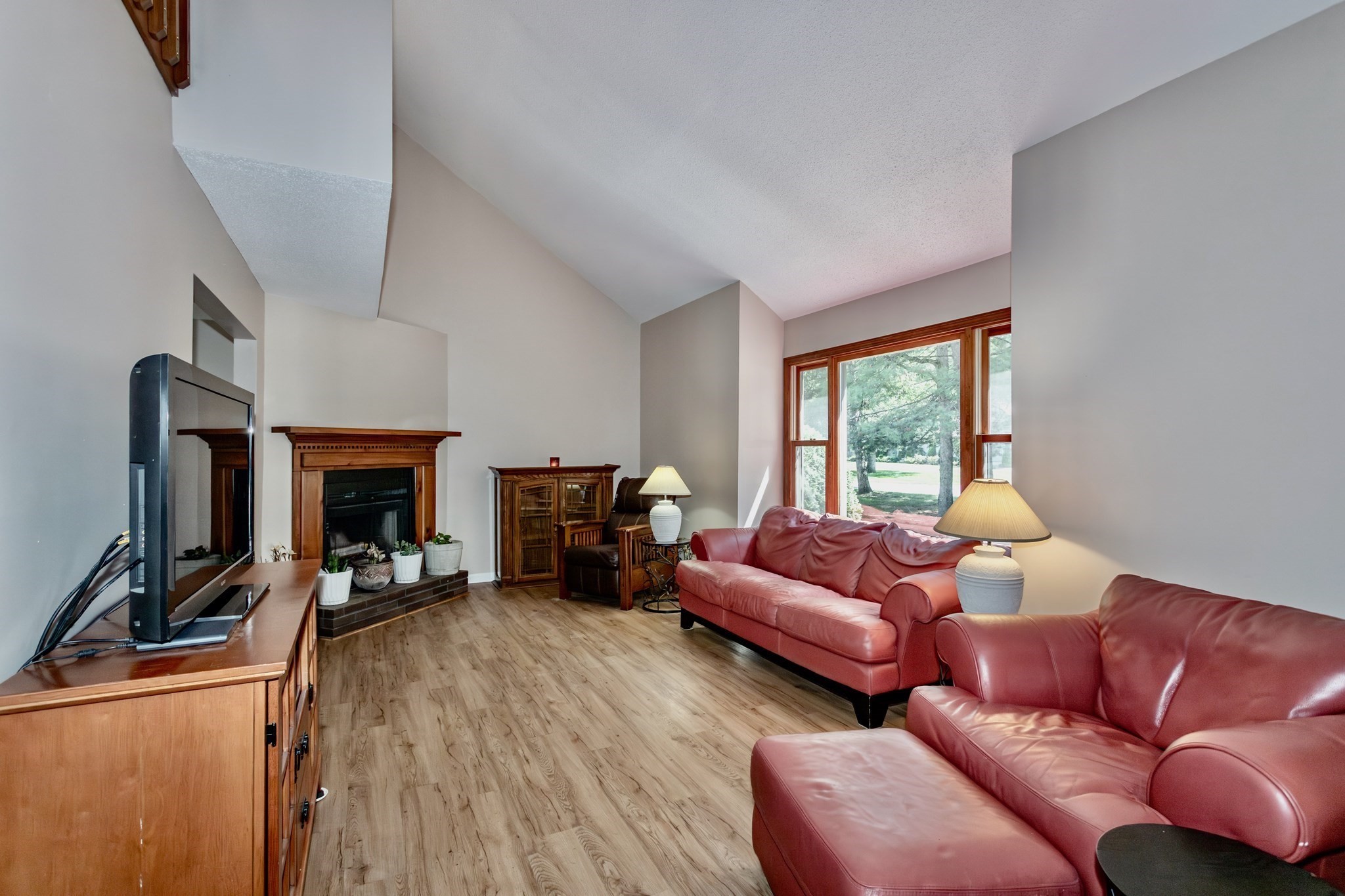419 Southwick Road # 70 Property Photo 4