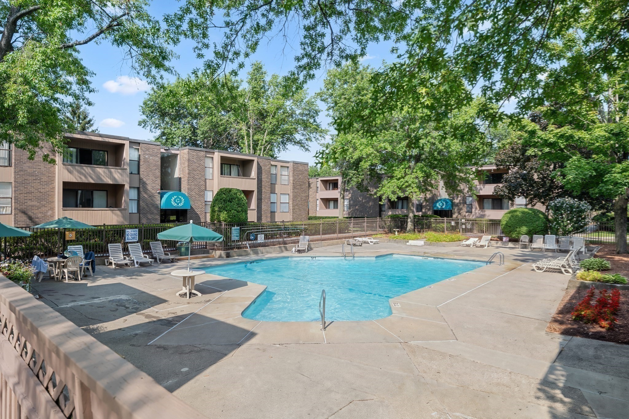 26d Shrewsbury Green # 26d Property Photo 11