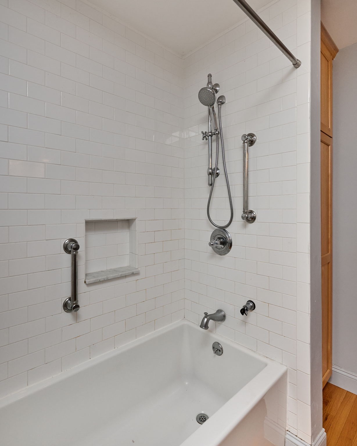 93 Arch St Property Photo 22