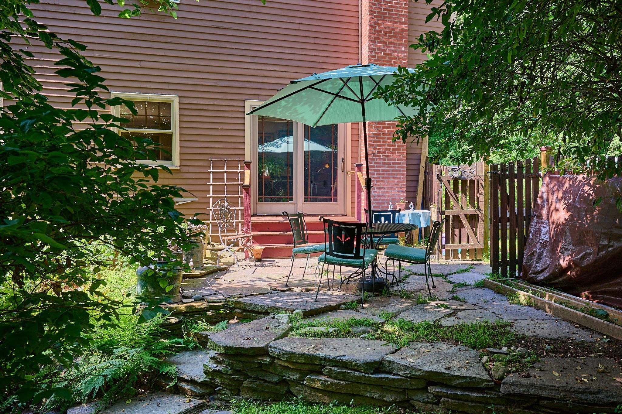 93 Arch St Property Photo 34