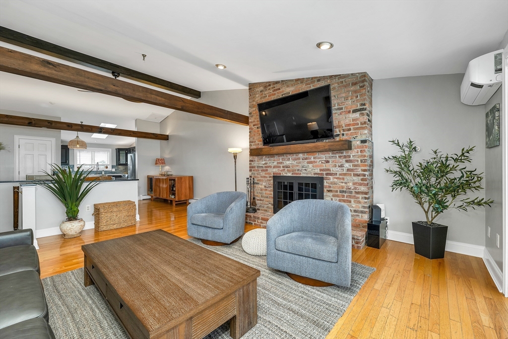 20 Harris Avenue # 10 Property Photo 7