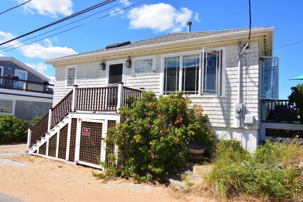23 53rd Property Photo 3