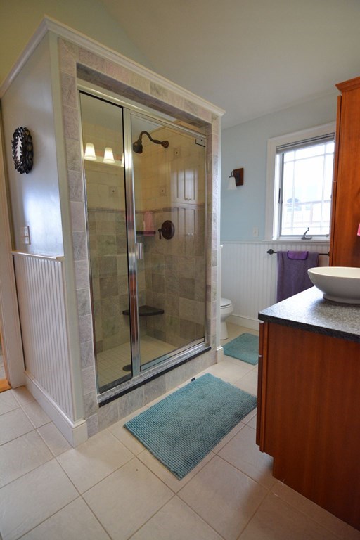 23 53rd Property Photo 9