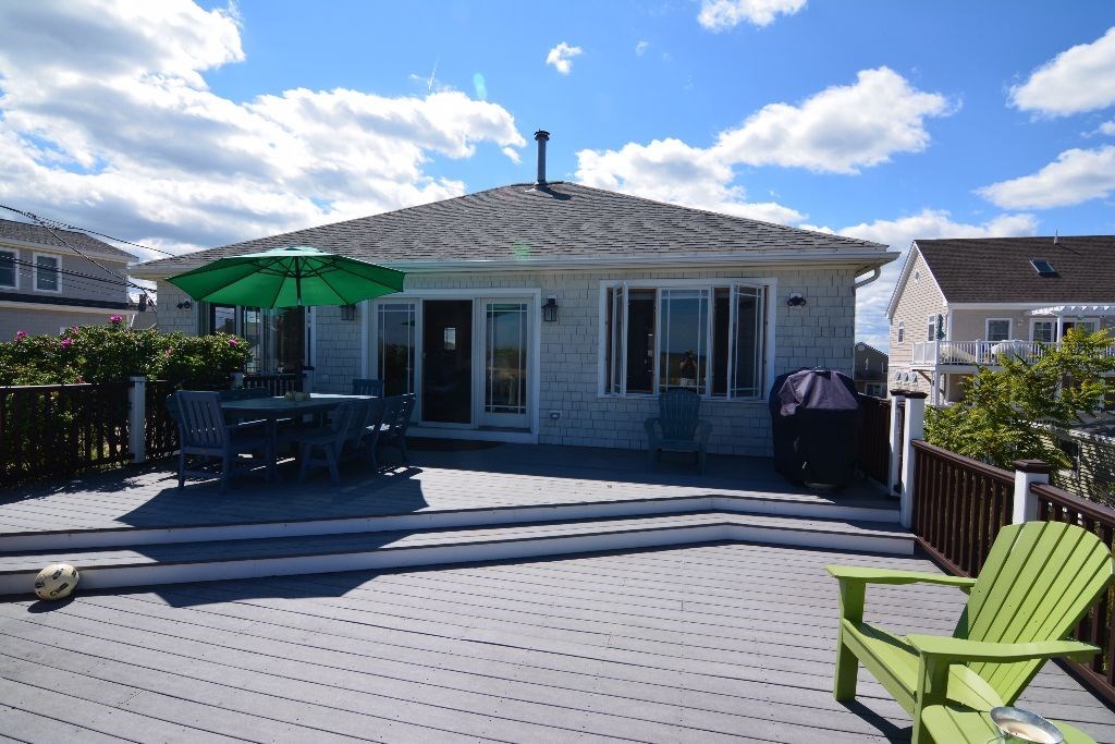 23 53rd Property Photo 15