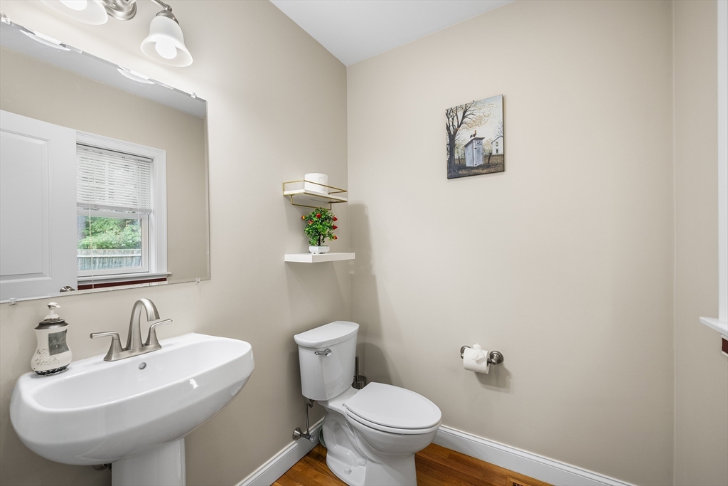 11 Railroad Ave # 7 Property Photo 12