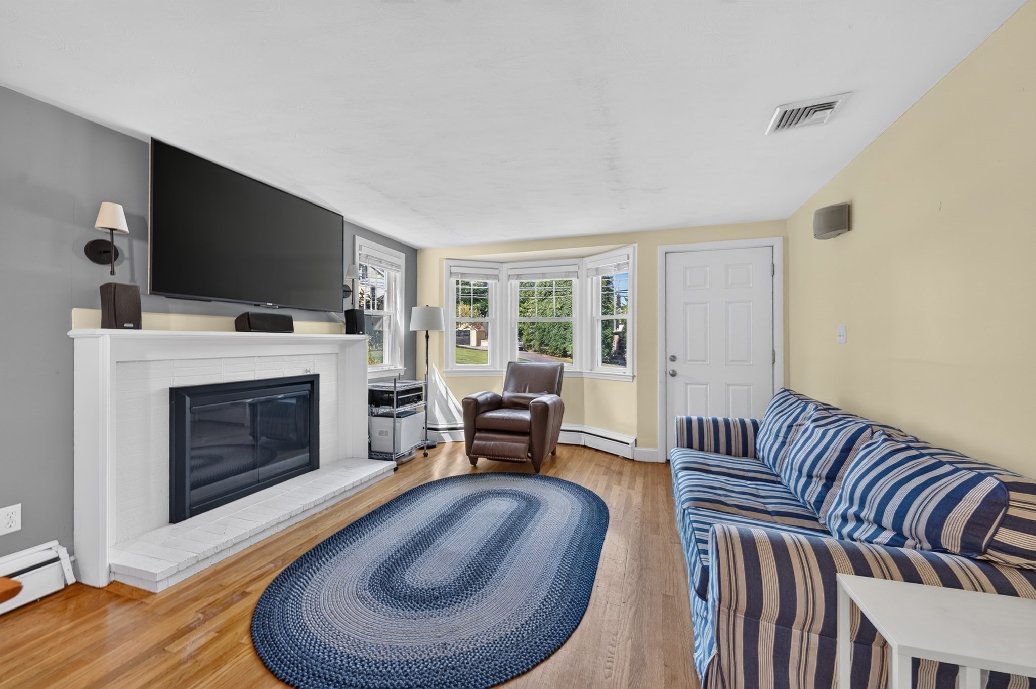 462 Chestnut St Property Photo 13