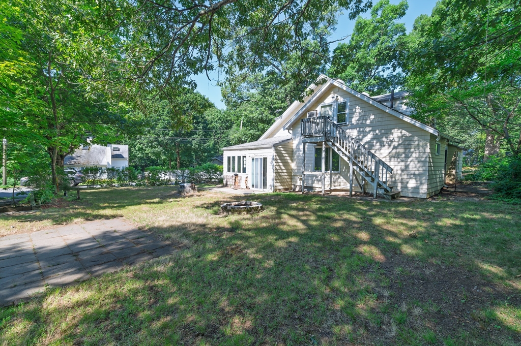 126 Lakehurst Ave Property Photo 29
