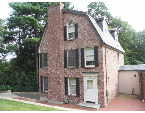 100 Allandale St # A Property Photo 1