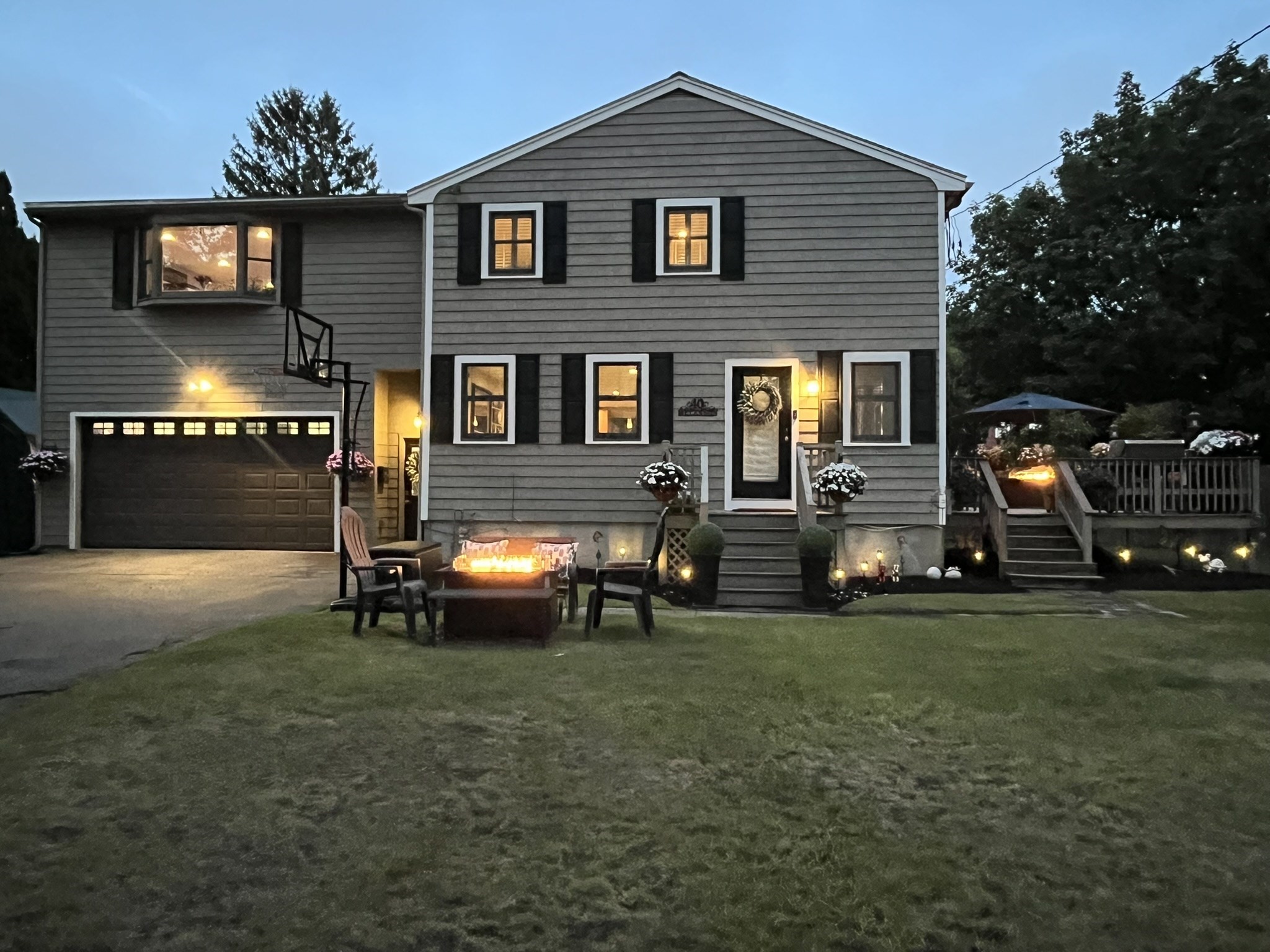 40 Hillside Ave Property Photo 1