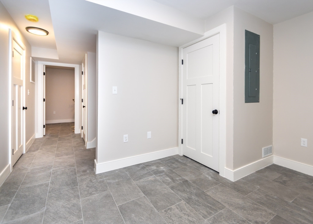 89 Hardy Pond Road Property Photo 30