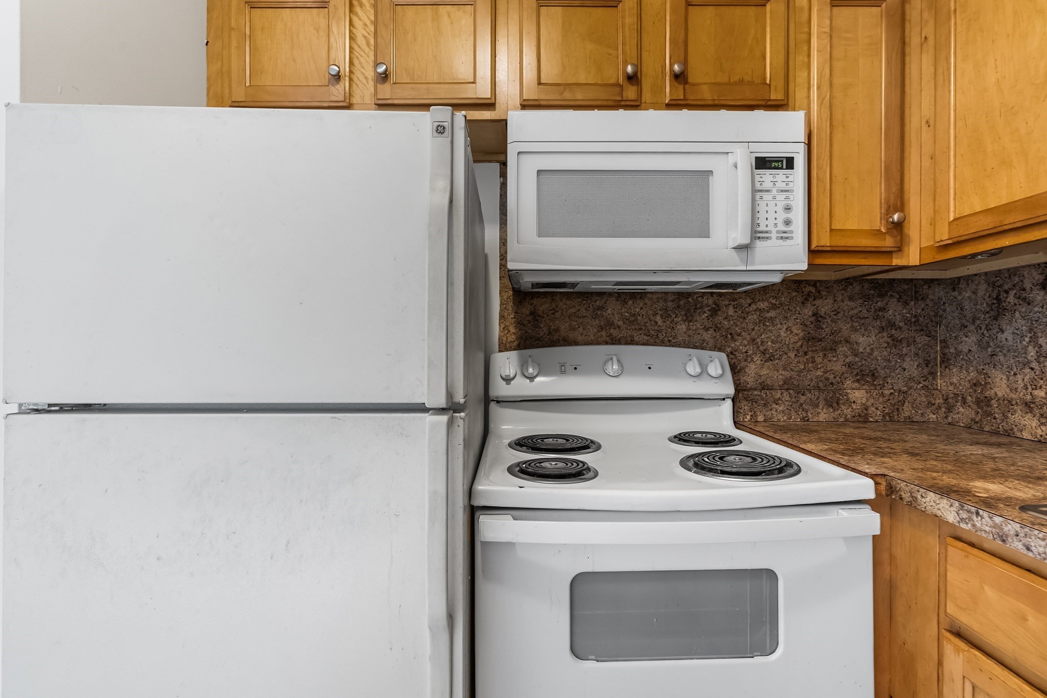 46 Adams St # D6 Property Photo 6