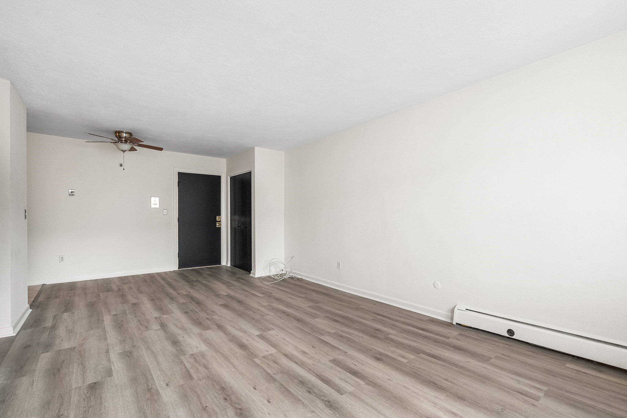 46 Adams St # D6 Property Photo 8