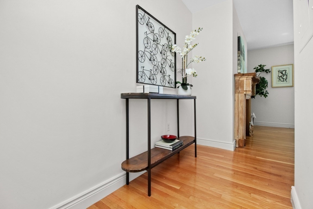 10 Charlesgate East # 302 Property Photo 4