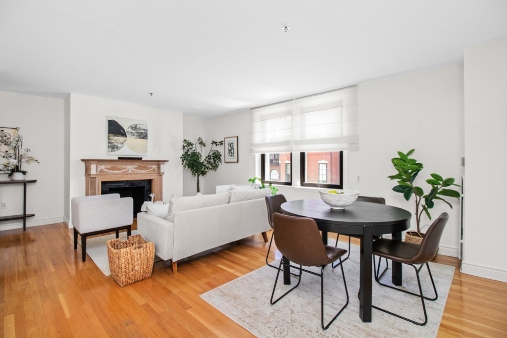 10 Charlesgate East # 302 Property Photo 10