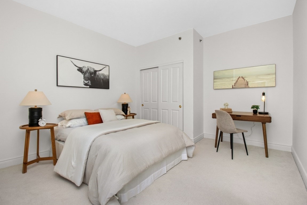 10 Charlesgate East # 302 Property Photo 16