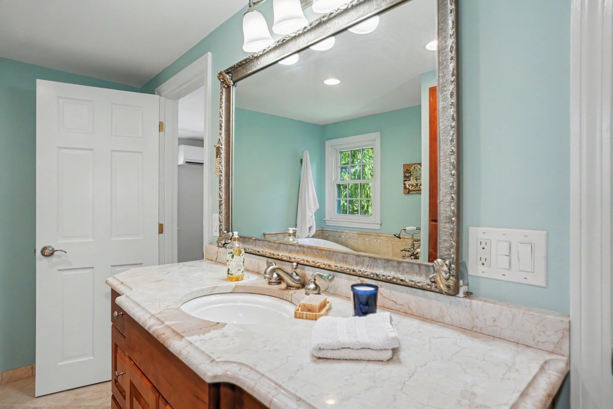 130 Edinboro Street Property Photo 19