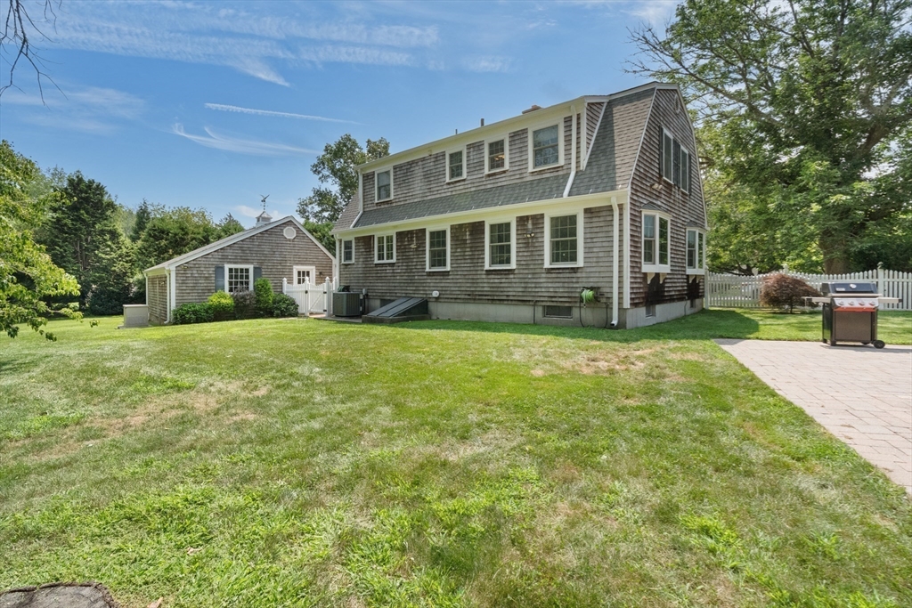 11 Longview Dr Property Photo 8