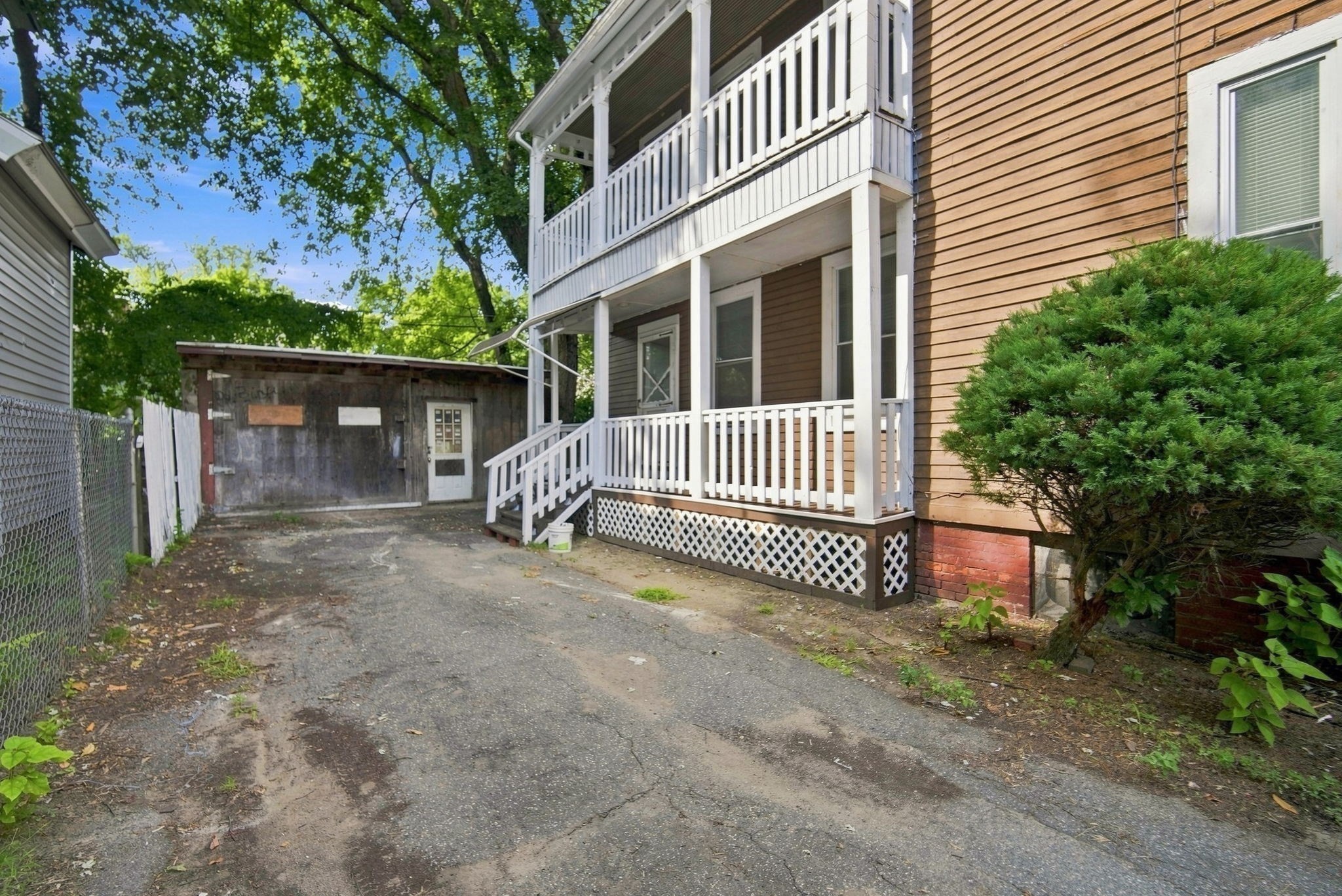 26 Hebron St Property Photo 23