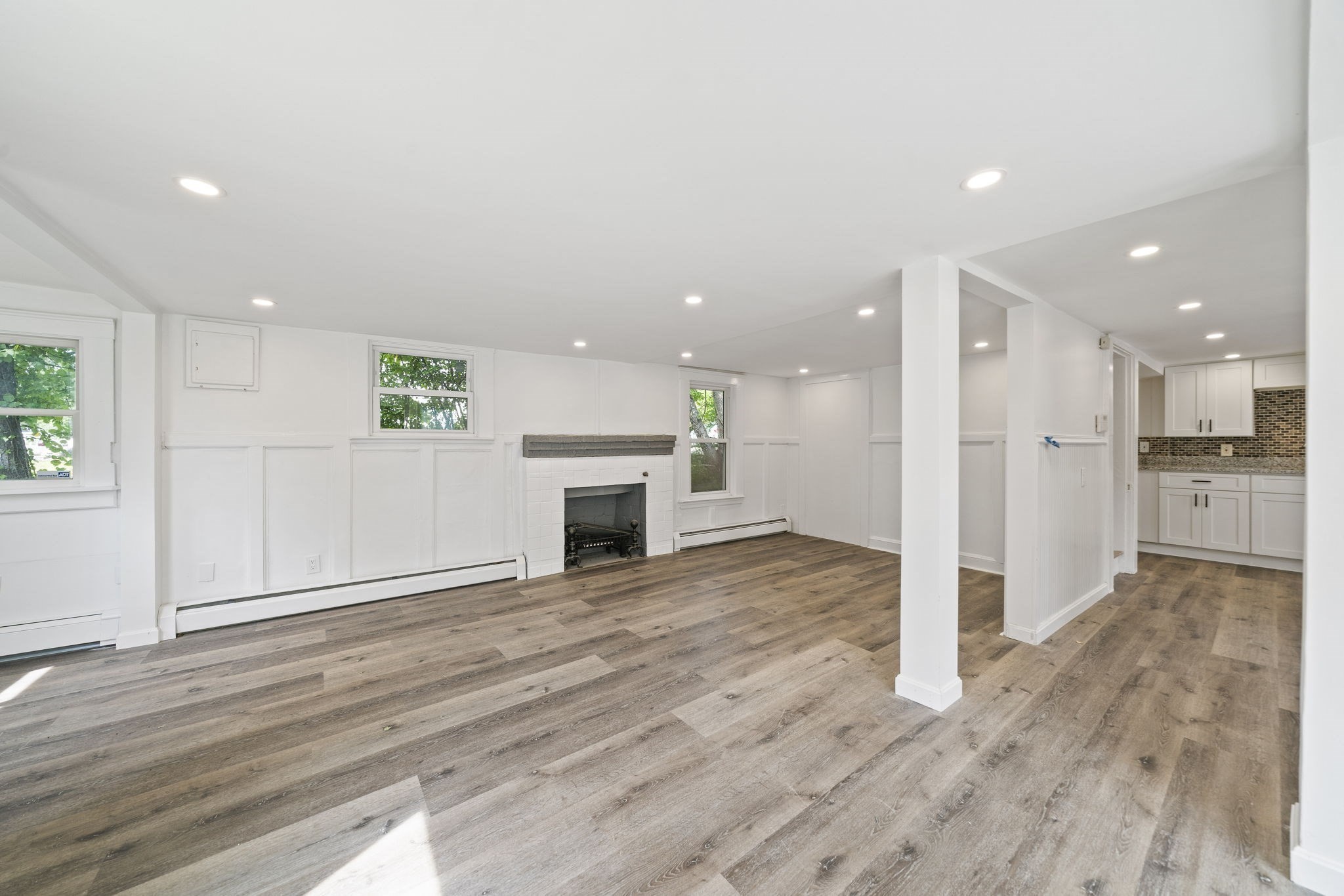 91 Lafayette Street Property Photo 8