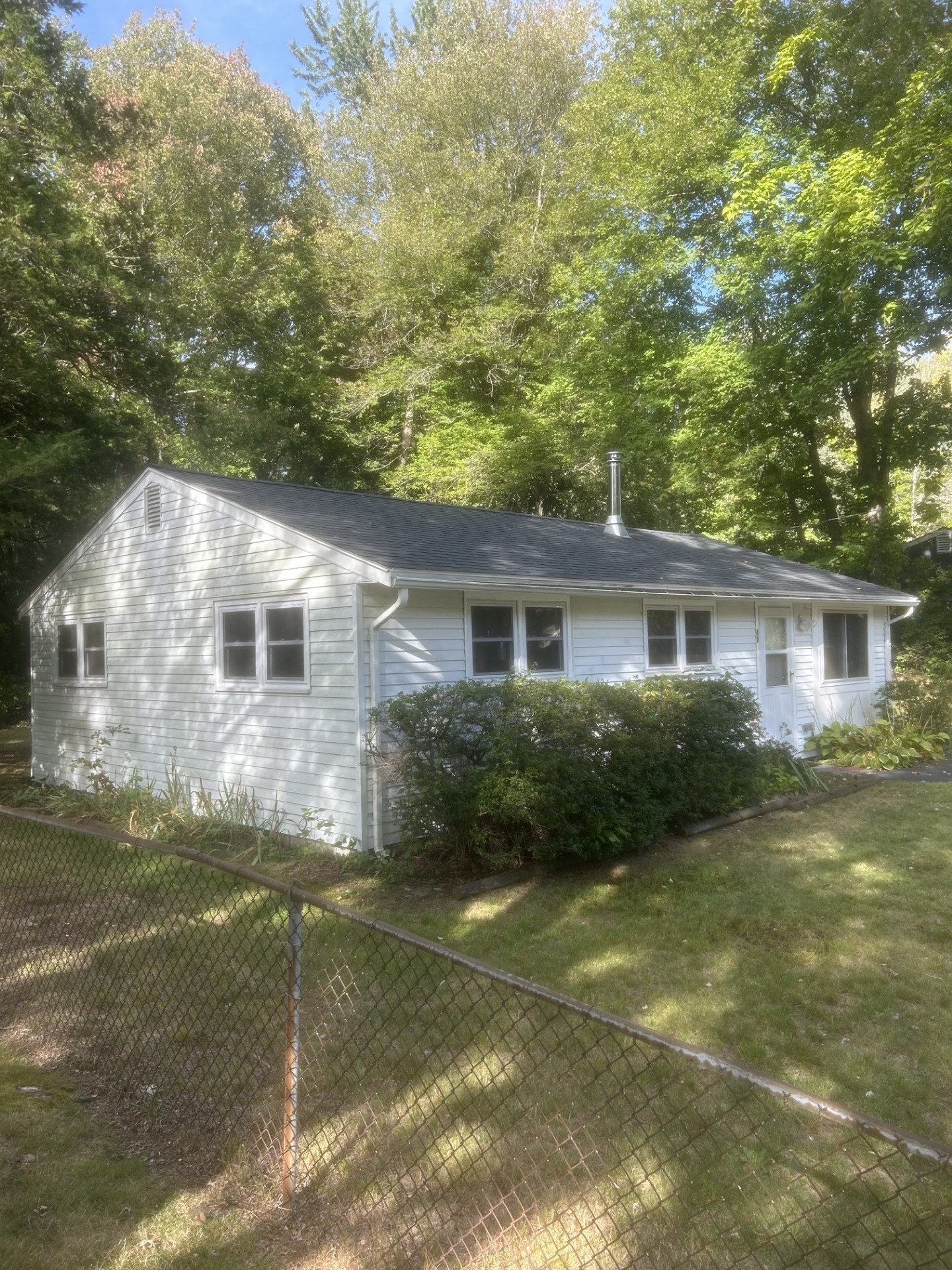 41 Potter Dr Property Photo 1