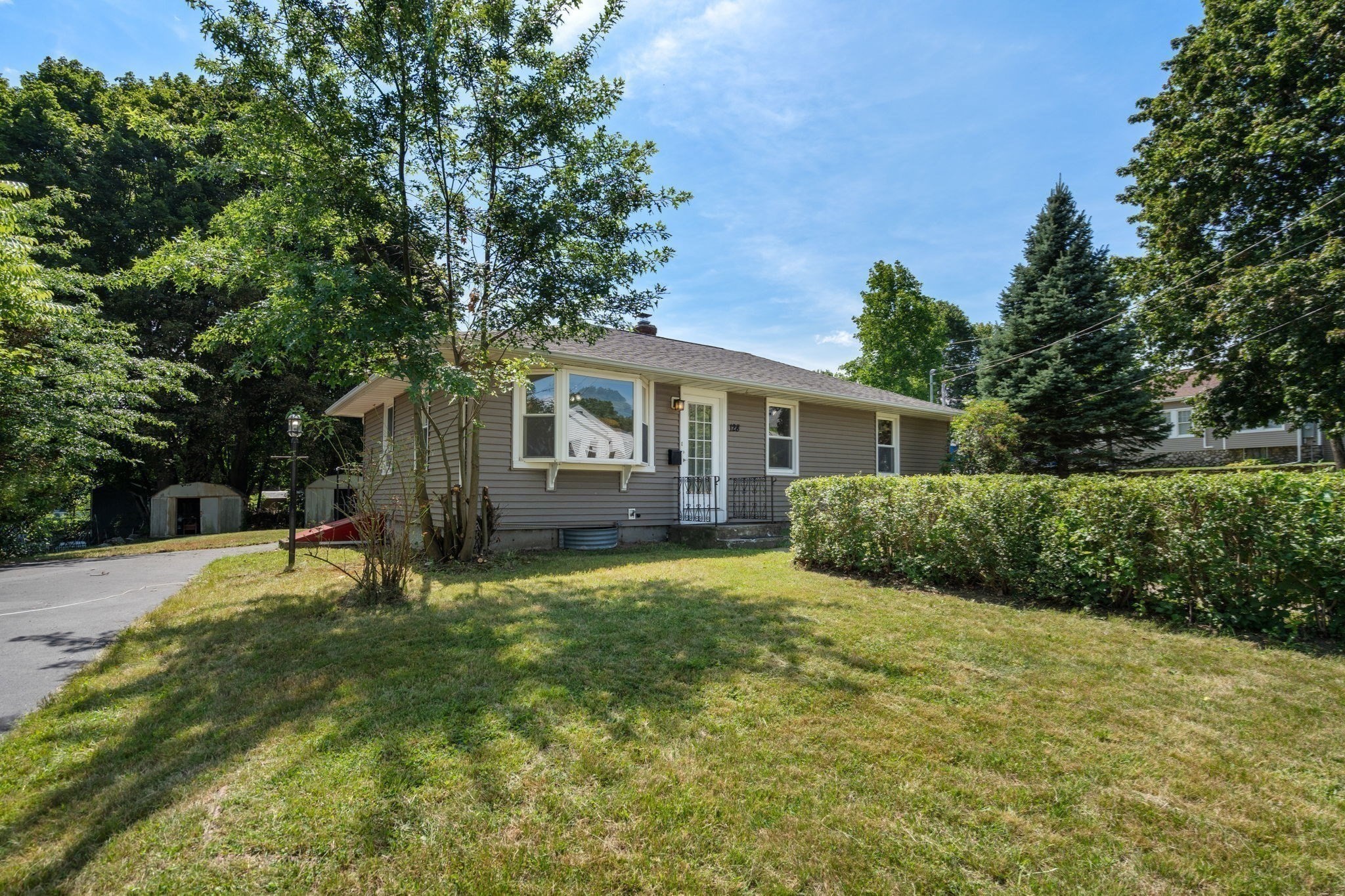 128 Clark St Property Photo 1