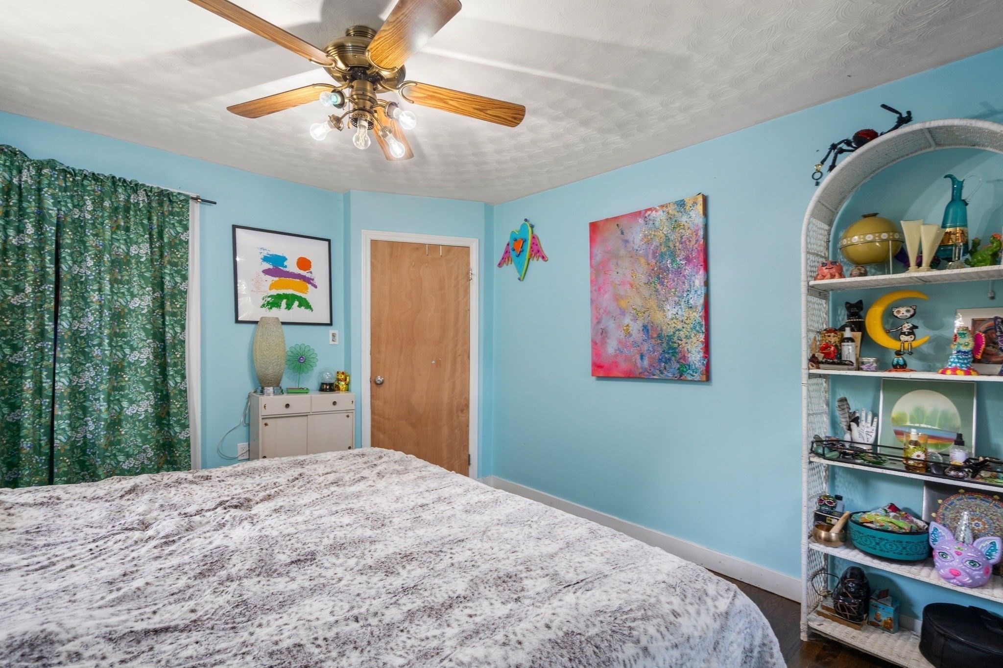 128 Clark St Property Photo 14