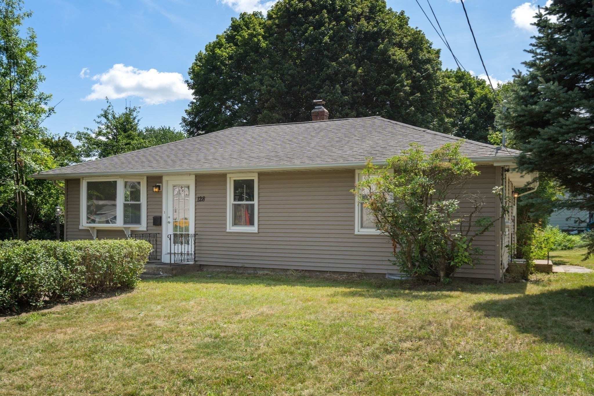 128 Clark St Property Photo 21