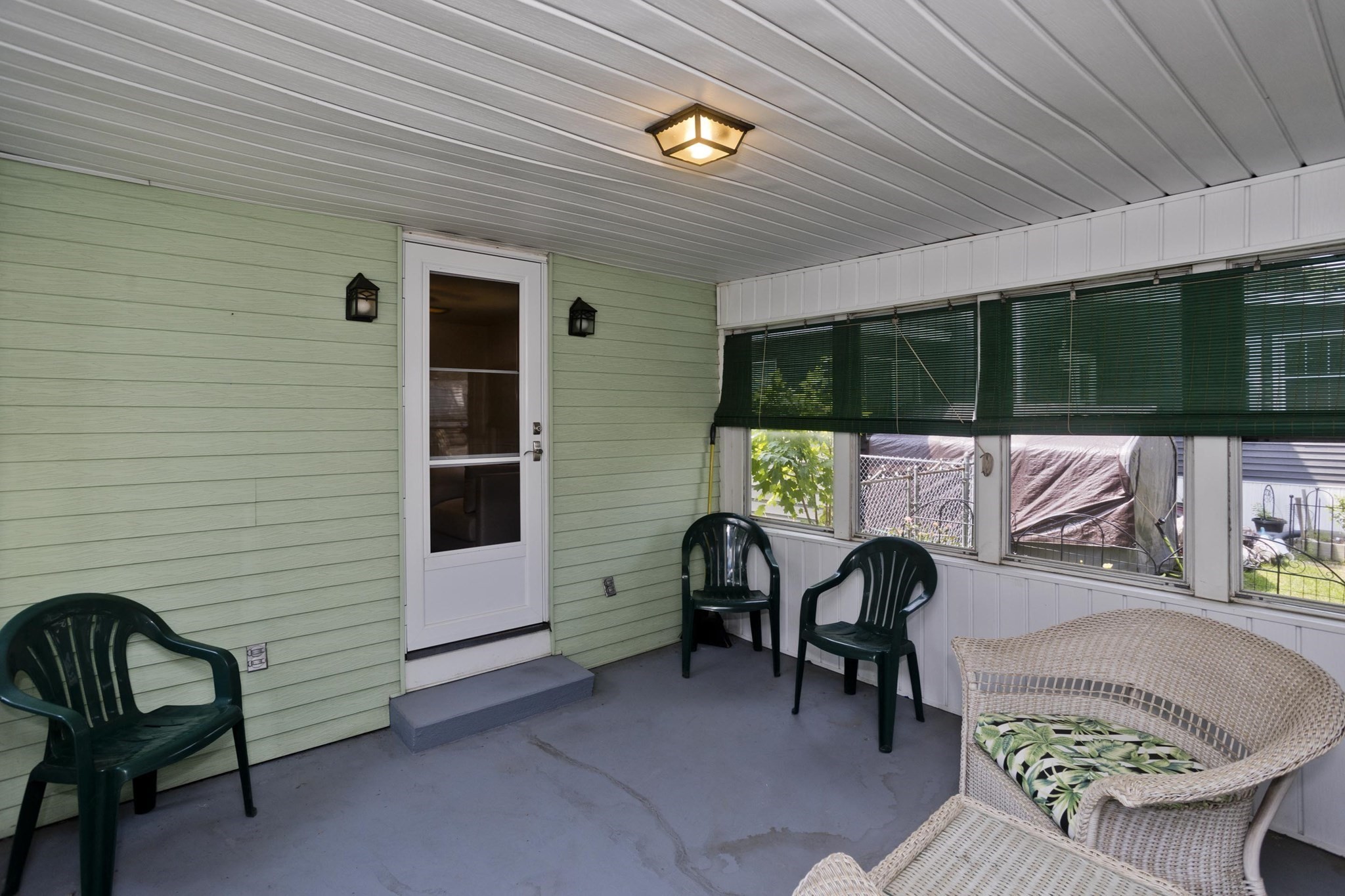 135 Prentice Property Photo 24