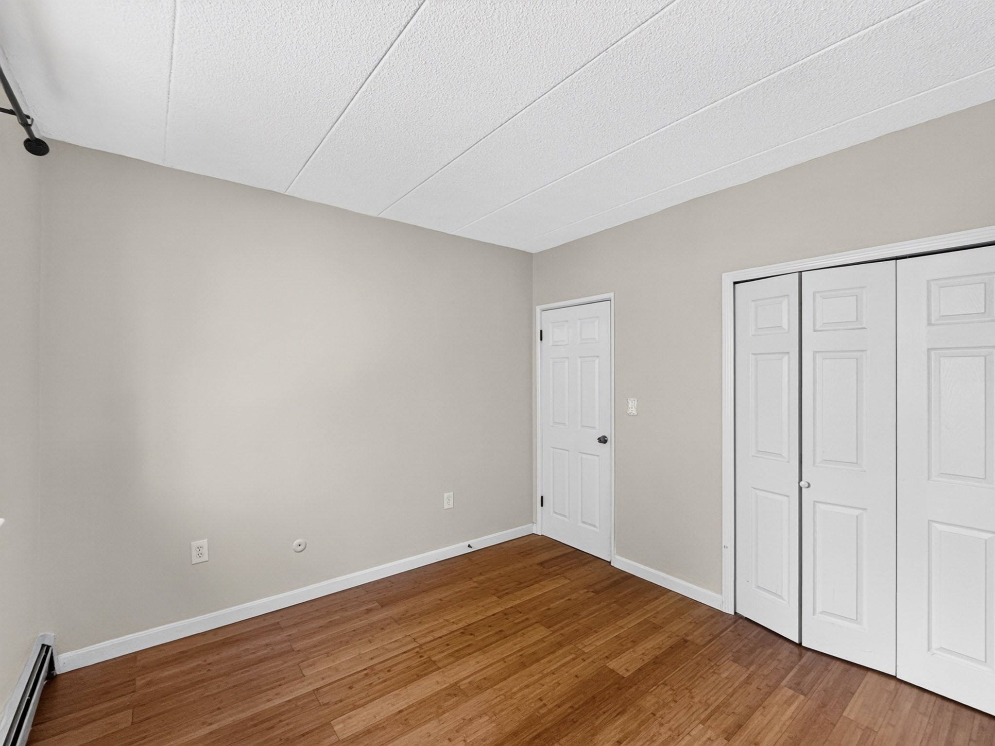 20 Skyline Dr # 11 Property Photo 13