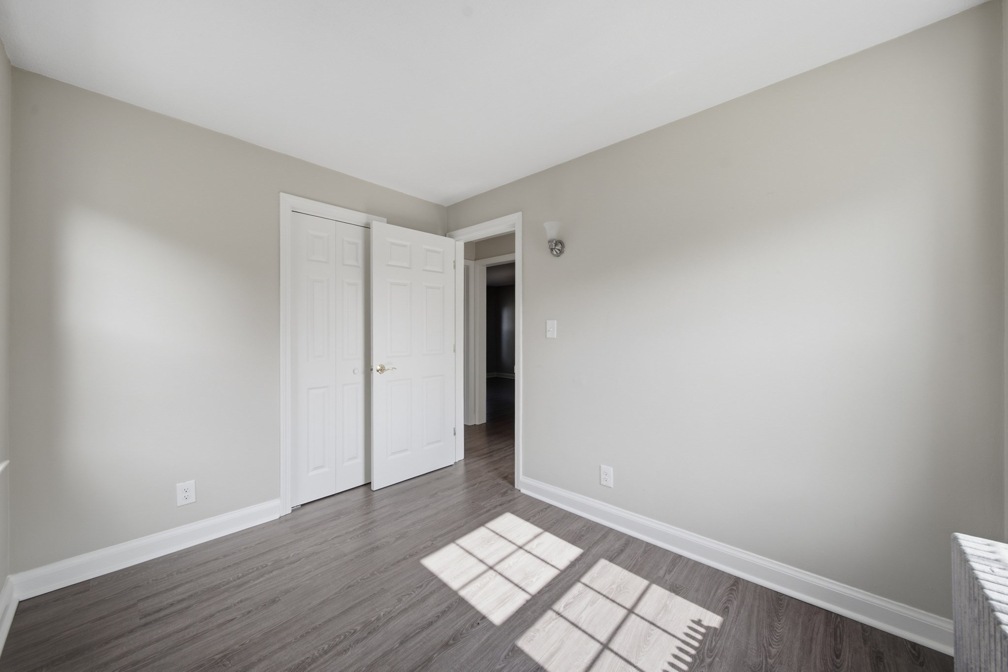 1582 Memorial Ave # 1b Property Photo 18