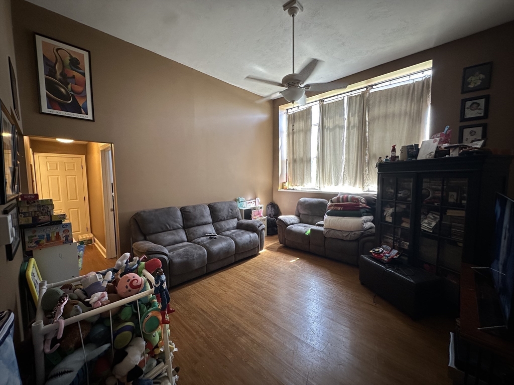 90 Mckinstry # 106 Property Photo 16