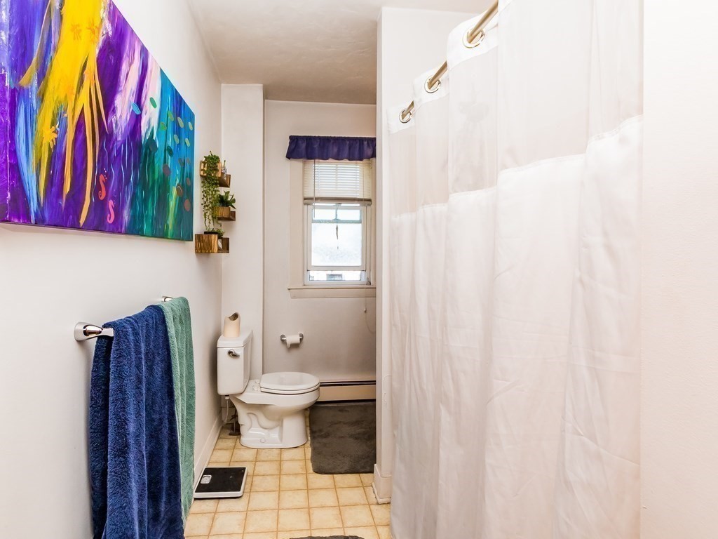 153-155 Alder St # 2 Property Photo 14